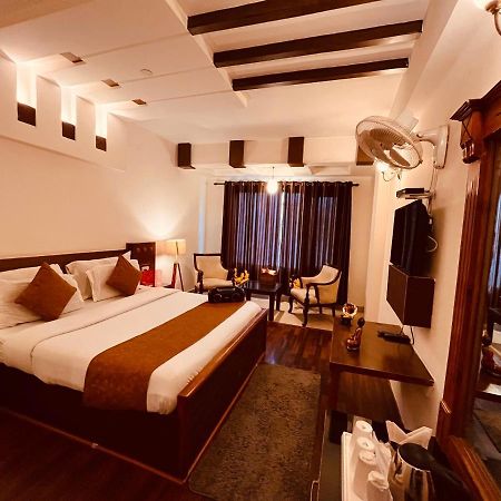 Snow Palm Resort, Manali Zewnętrze zdjęcie