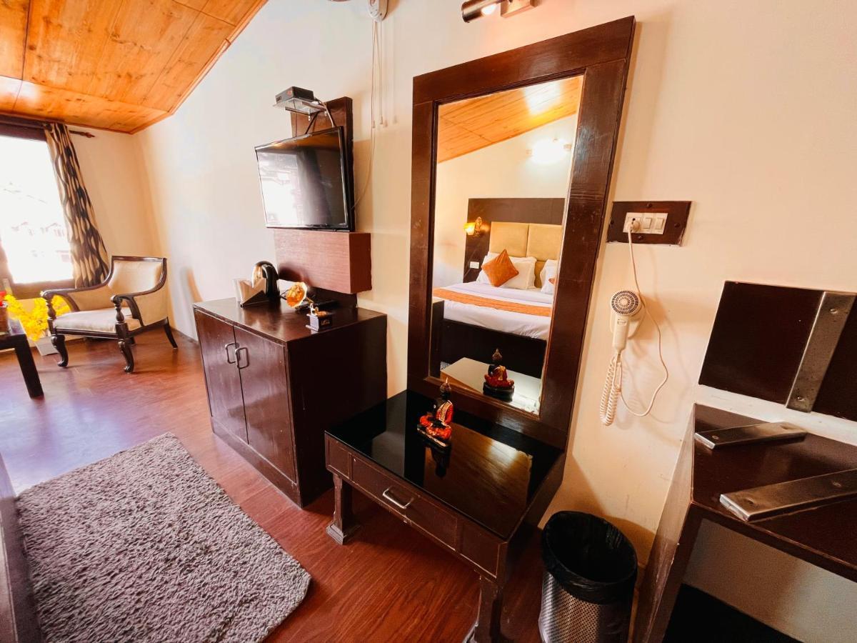 Snow Palm Resort, Manali Zewnętrze zdjęcie